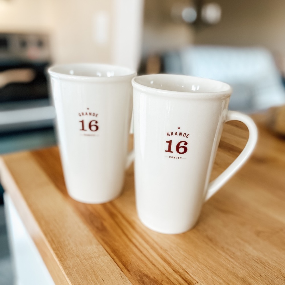 Grande Starbucks Coffee Mugs